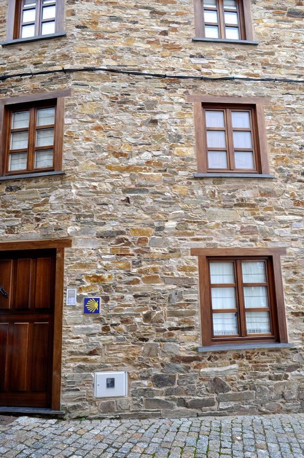 Albergue Pensión Cantábrico Fonsagrada A Fonsagrada Exterior foto